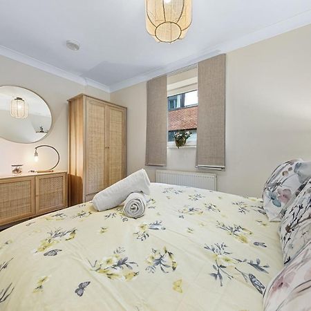 Tranquil 2 Bedroom Apartment Close To St. Paul'S Cathedral Λονδίνο Εξωτερικό φωτογραφία